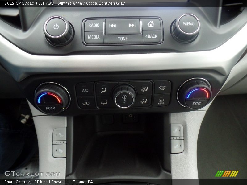 Summit White / Cocoa/Light Ash Gray 2019 GMC Acadia SLT AWD