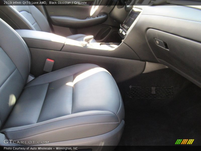 Black Obsidian / Graphite 2019 Infiniti QX50 Luxe AWD