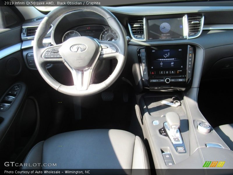 Black Obsidian / Graphite 2019 Infiniti QX50 Luxe AWD