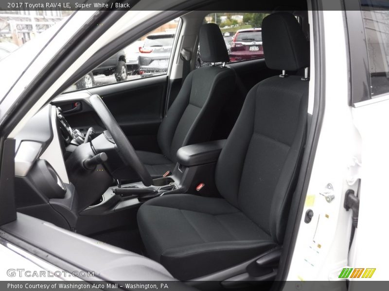 Super White / Black 2017 Toyota RAV4 LE