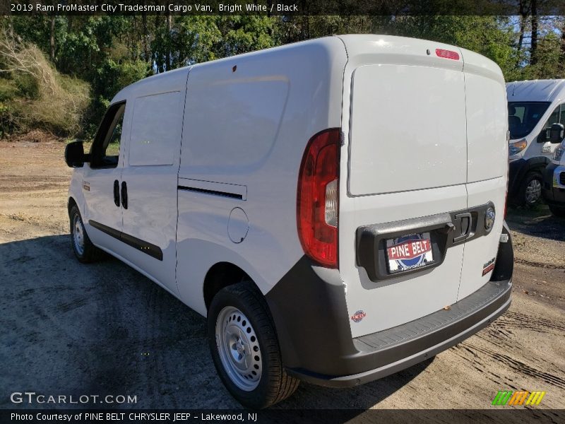 Bright White / Black 2019 Ram ProMaster City Tradesman Cargo Van