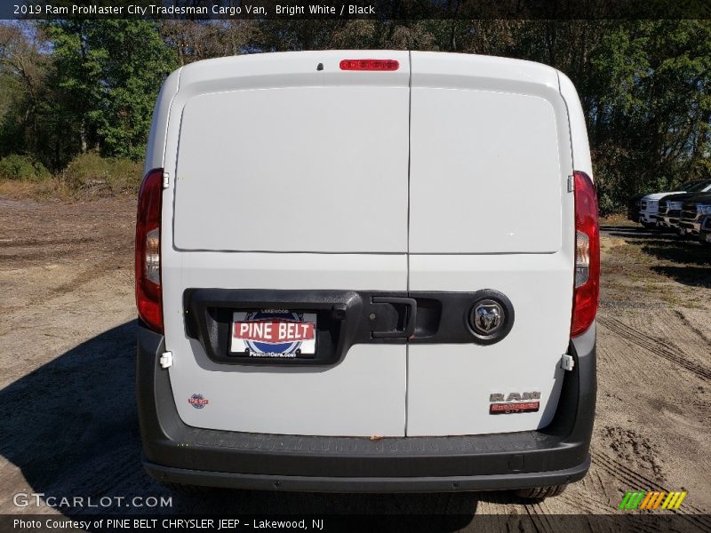 Bright White / Black 2019 Ram ProMaster City Tradesman Cargo Van