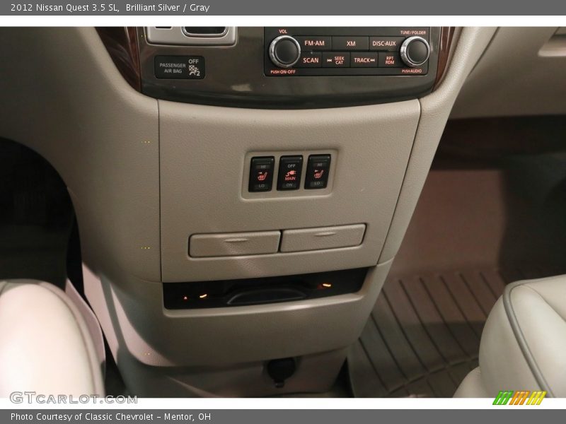 Brilliant Silver / Gray 2012 Nissan Quest 3.5 SL