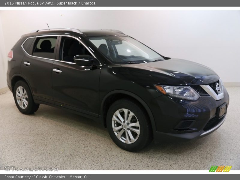 Super Black / Charcoal 2015 Nissan Rogue SV AWD