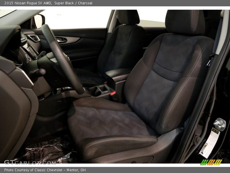 Super Black / Charcoal 2015 Nissan Rogue SV AWD