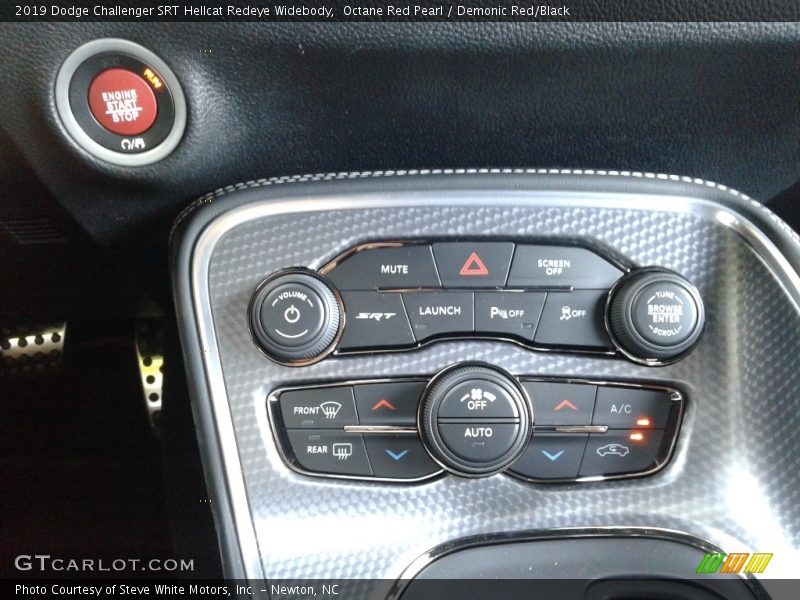 Controls of 2019 Challenger SRT Hellcat Redeye Widebody