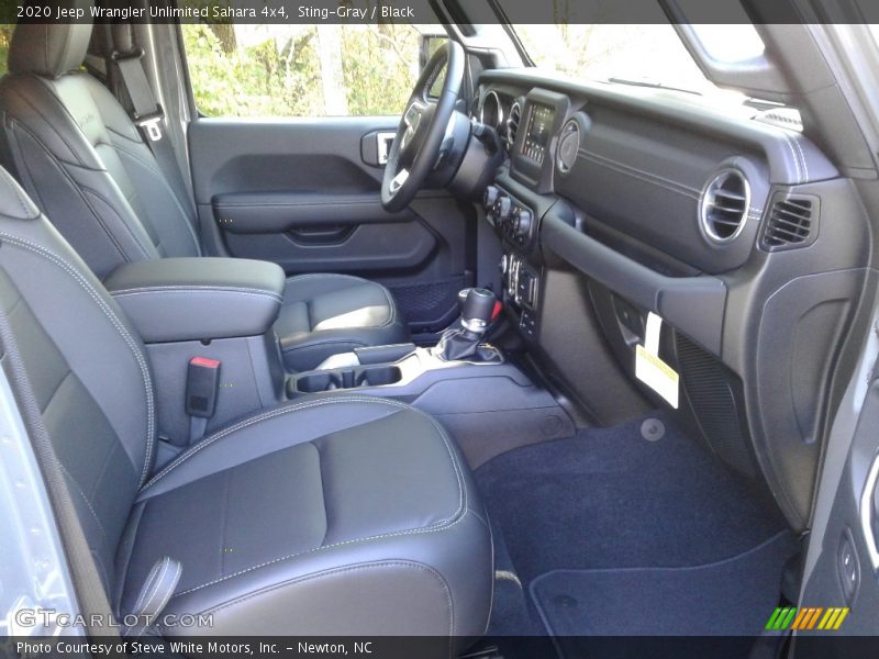 Sting-Gray / Black 2020 Jeep Wrangler Unlimited Sahara 4x4