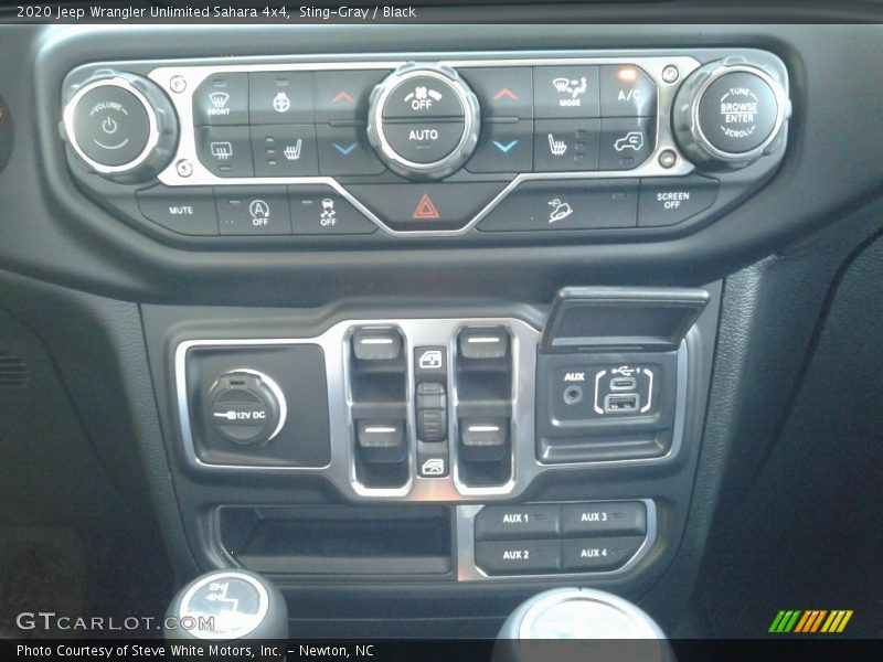 Sting-Gray / Black 2020 Jeep Wrangler Unlimited Sahara 4x4