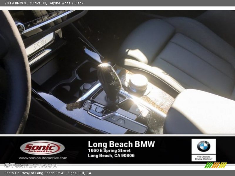Alpine White / Black 2019 BMW X3 sDrive30i