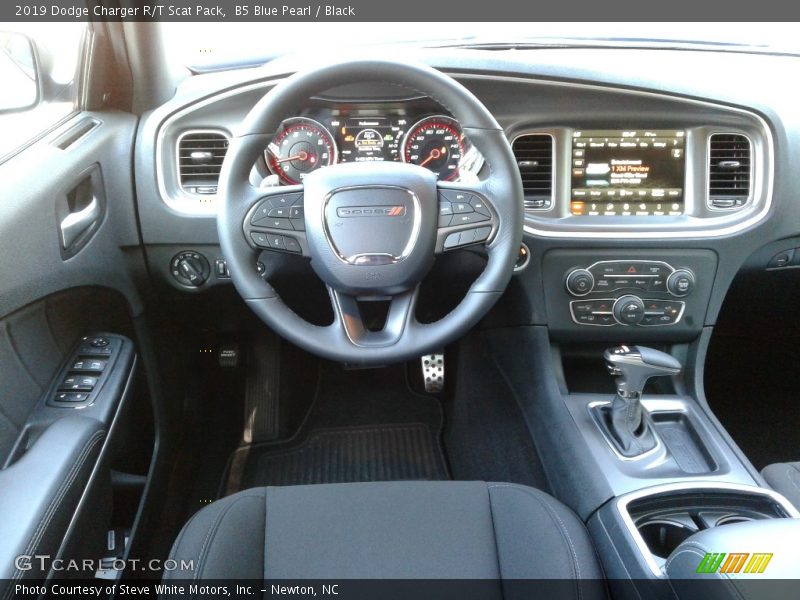 B5 Blue Pearl / Black 2019 Dodge Charger R/T Scat Pack