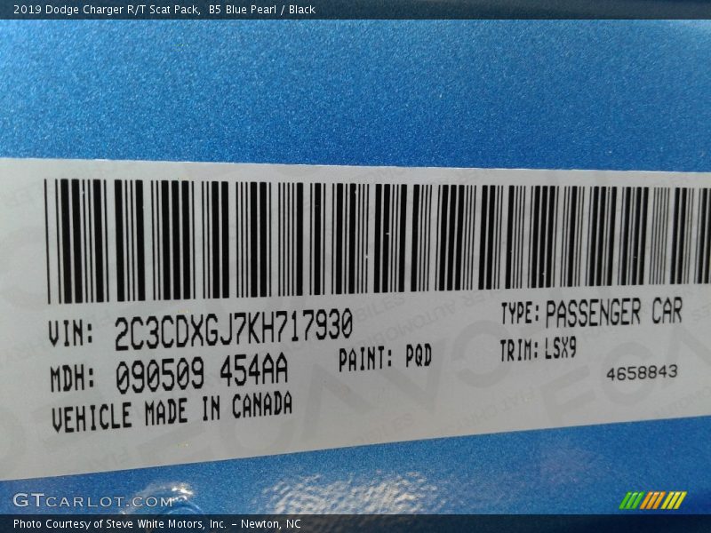 B5 Blue Pearl / Black 2019 Dodge Charger R/T Scat Pack