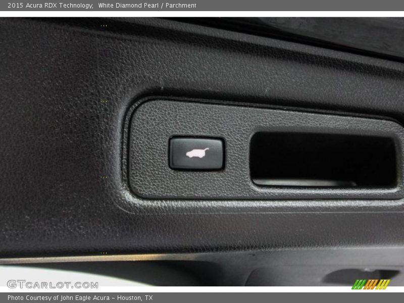 White Diamond Pearl / Parchment 2015 Acura RDX Technology