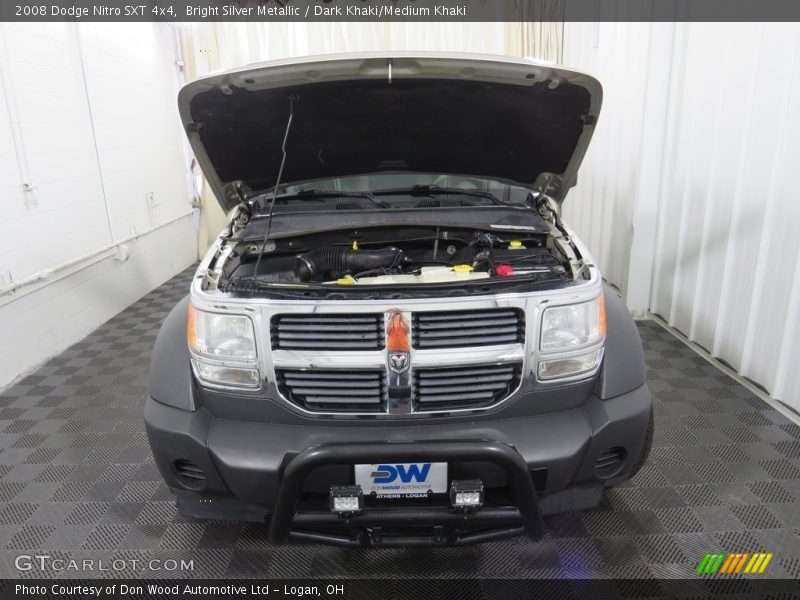 Bright Silver Metallic / Dark Khaki/Medium Khaki 2008 Dodge Nitro SXT 4x4