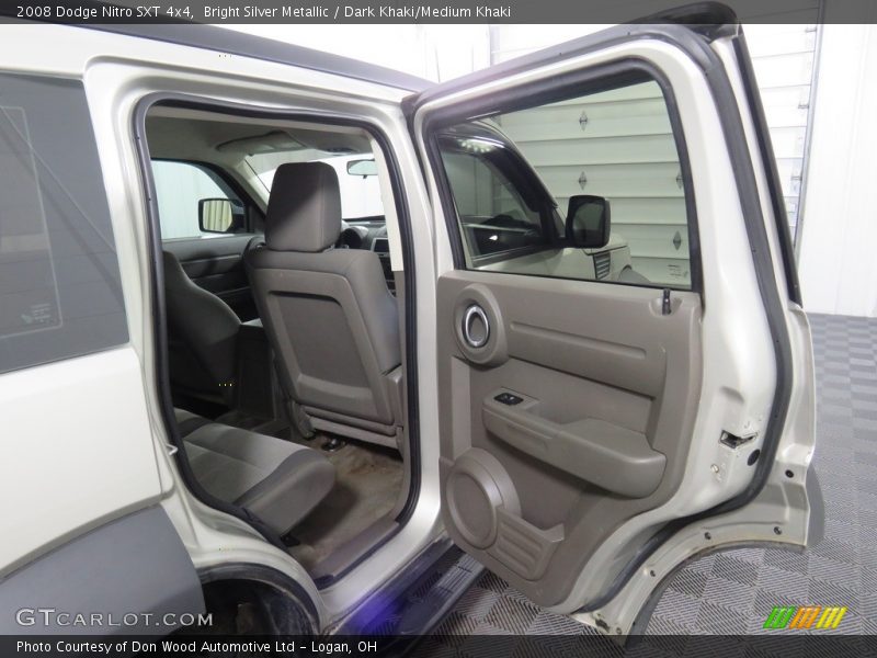 Bright Silver Metallic / Dark Khaki/Medium Khaki 2008 Dodge Nitro SXT 4x4