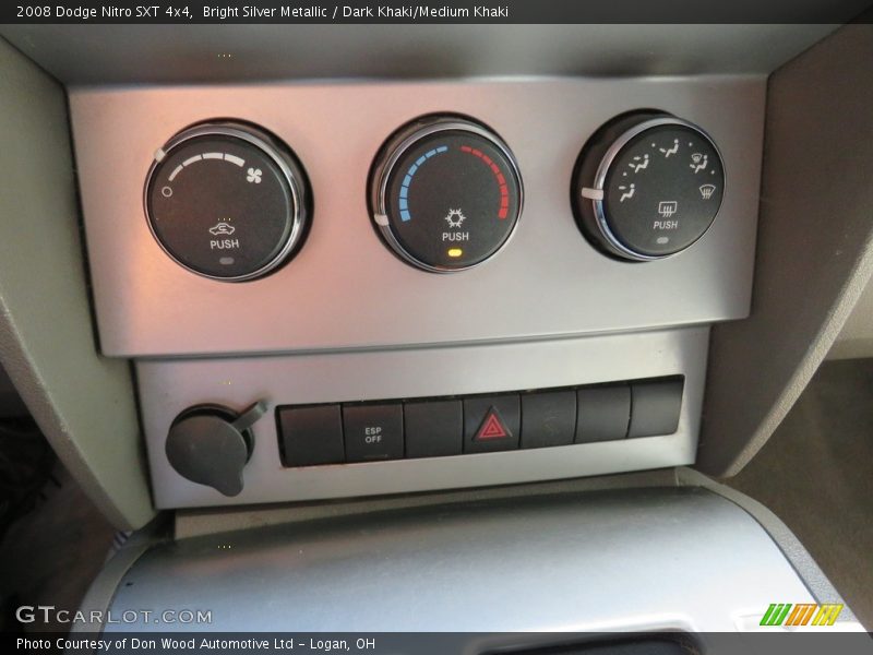 Bright Silver Metallic / Dark Khaki/Medium Khaki 2008 Dodge Nitro SXT 4x4