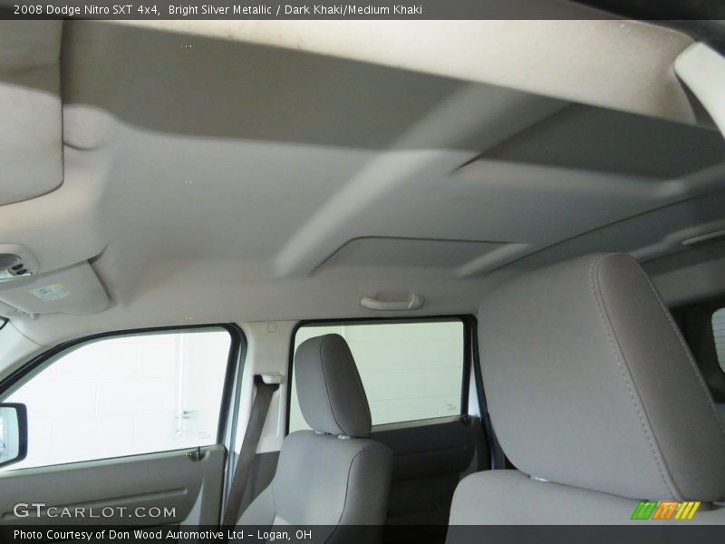 Bright Silver Metallic / Dark Khaki/Medium Khaki 2008 Dodge Nitro SXT 4x4