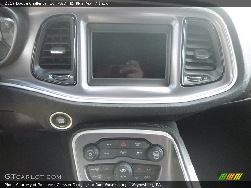 B5 Blue Pearl / Black 2019 Dodge Challenger SXT AWD