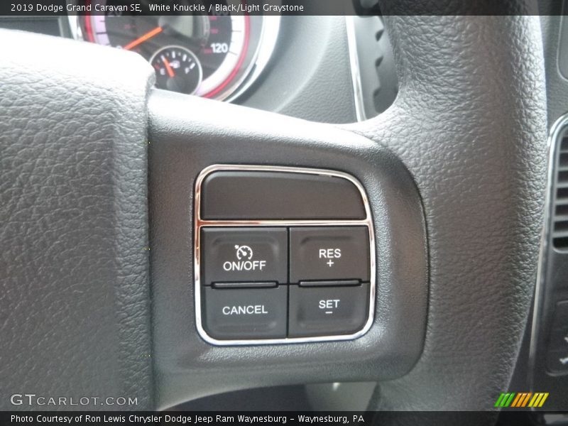 White Knuckle / Black/Light Graystone 2019 Dodge Grand Caravan SE