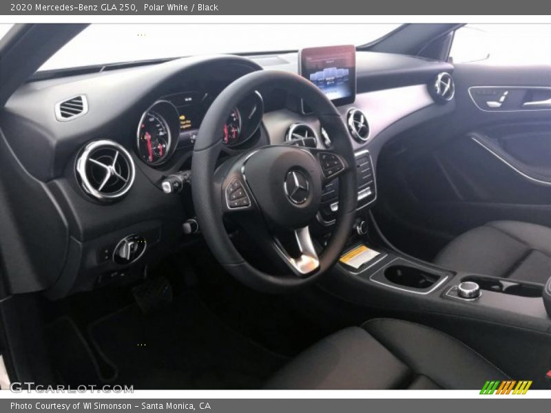 Polar White / Black 2020 Mercedes-Benz GLA 250