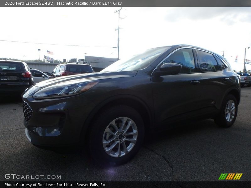Magnetic Metallic / Dark Earth Gray 2020 Ford Escape SE 4WD