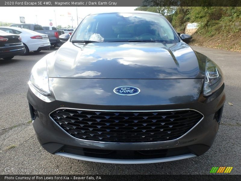 Magnetic Metallic / Dark Earth Gray 2020 Ford Escape SE 4WD