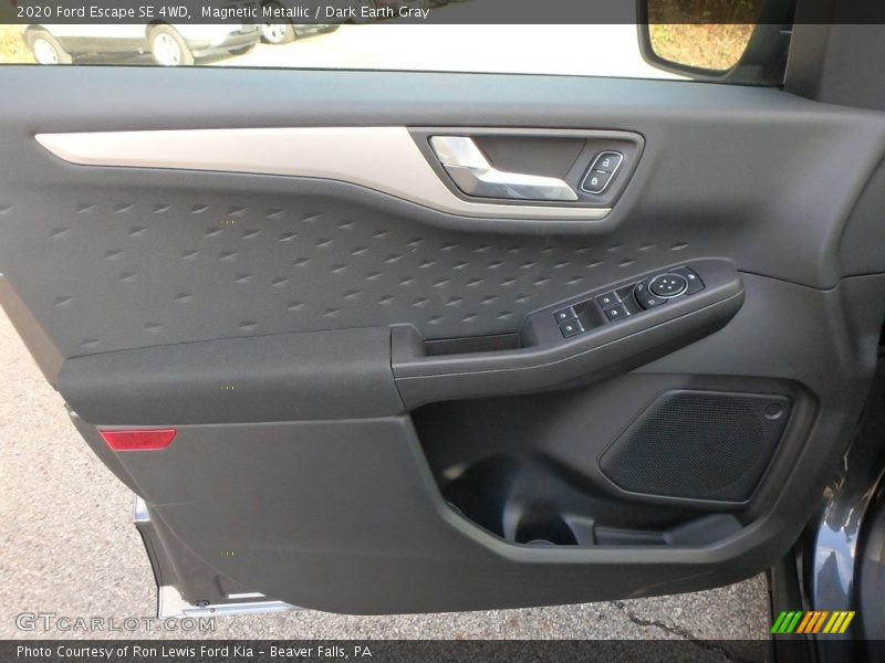 Magnetic Metallic / Dark Earth Gray 2020 Ford Escape SE 4WD