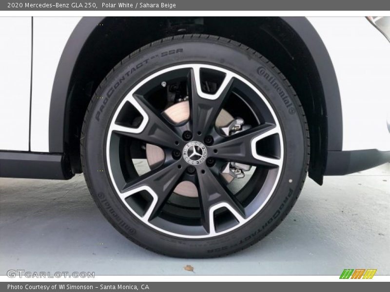 Polar White / Sahara Beige 2020 Mercedes-Benz GLA 250