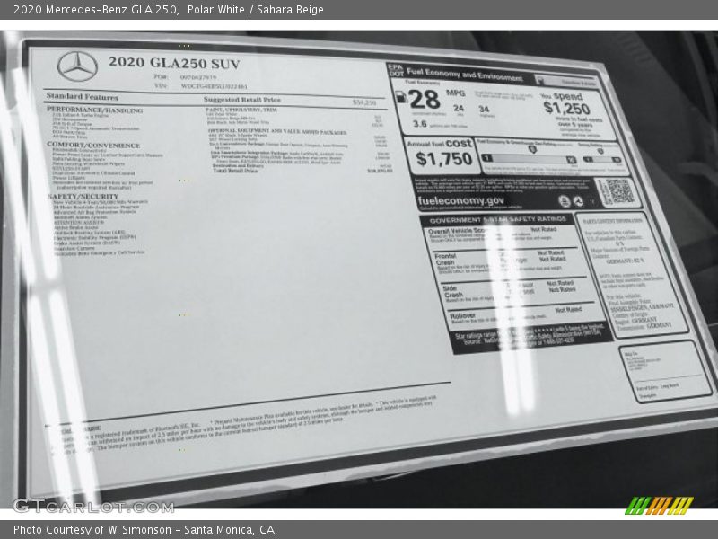 Polar White / Sahara Beige 2020 Mercedes-Benz GLA 250