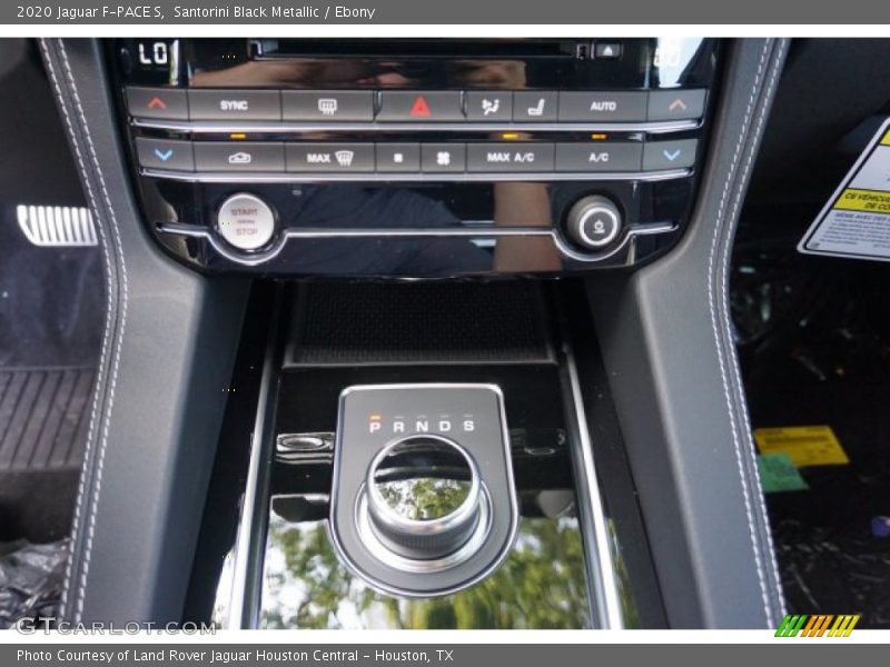 Santorini Black Metallic / Ebony 2020 Jaguar F-PACE S