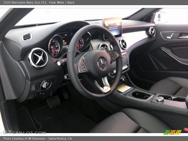 Polar White / Black 2020 Mercedes-Benz GLA 250