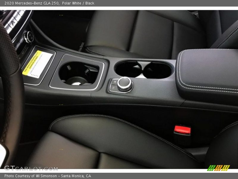 Polar White / Black 2020 Mercedes-Benz GLA 250