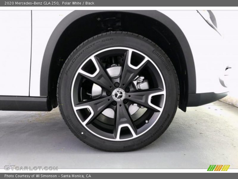 Polar White / Black 2020 Mercedes-Benz GLA 250