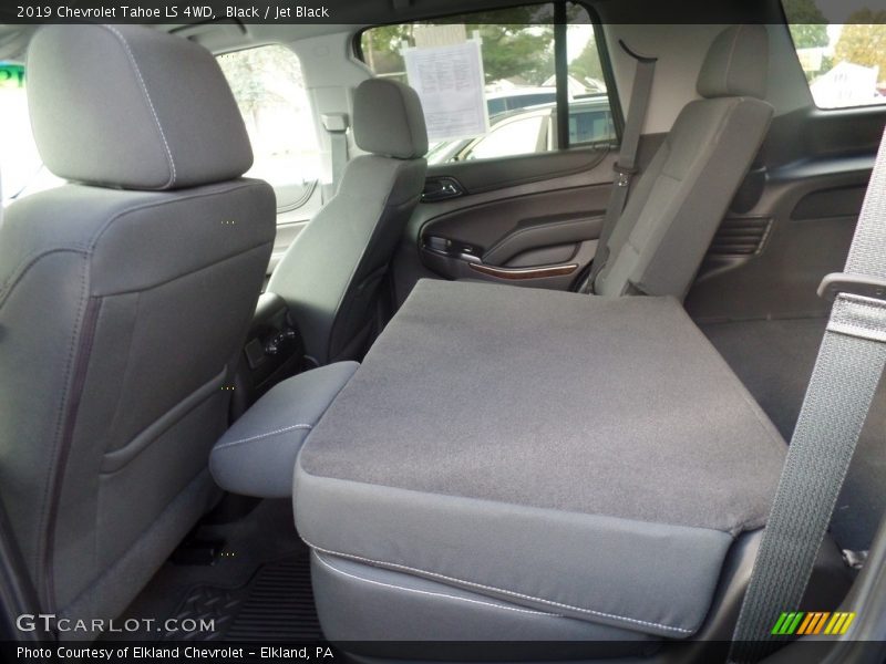 Black / Jet Black 2019 Chevrolet Tahoe LS 4WD