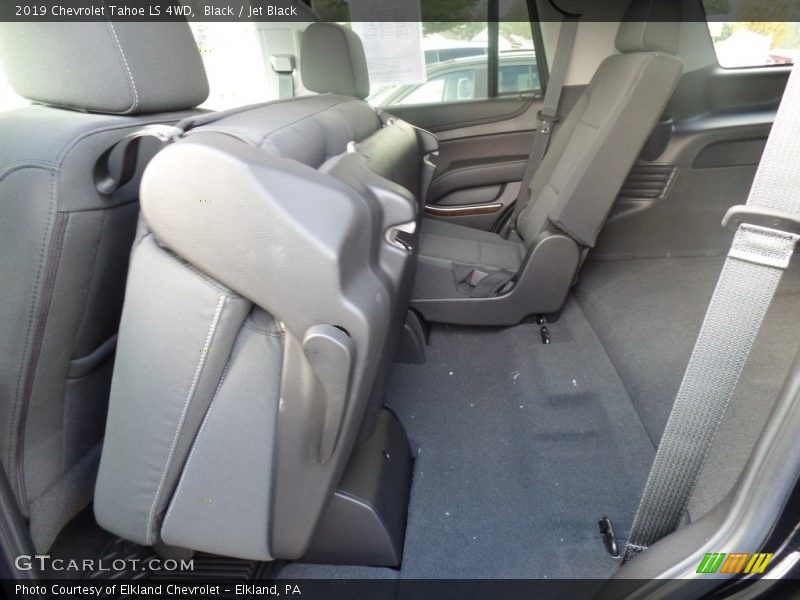 Black / Jet Black 2019 Chevrolet Tahoe LS 4WD