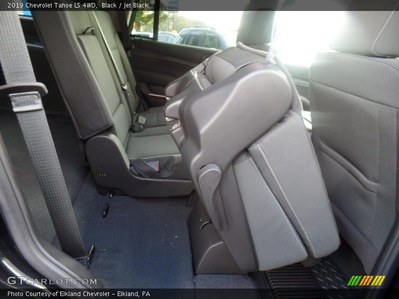 Black / Jet Black 2019 Chevrolet Tahoe LS 4WD