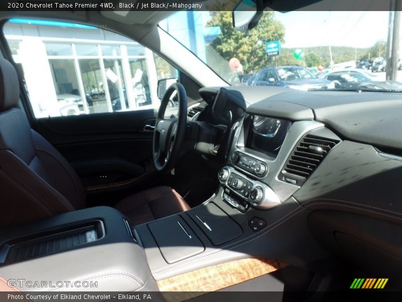 Black / Jet Black/­Mahogany 2020 Chevrolet Tahoe Premier 4WD