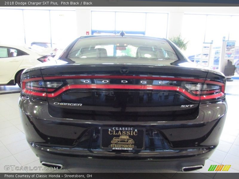 Pitch Black / Black 2018 Dodge Charger SXT Plus