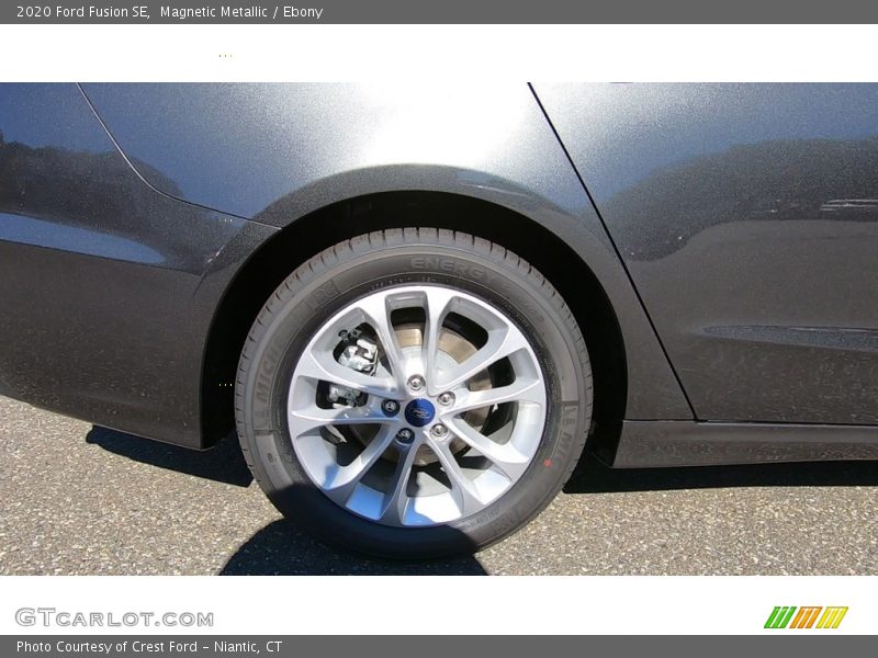 Magnetic Metallic / Ebony 2020 Ford Fusion SE