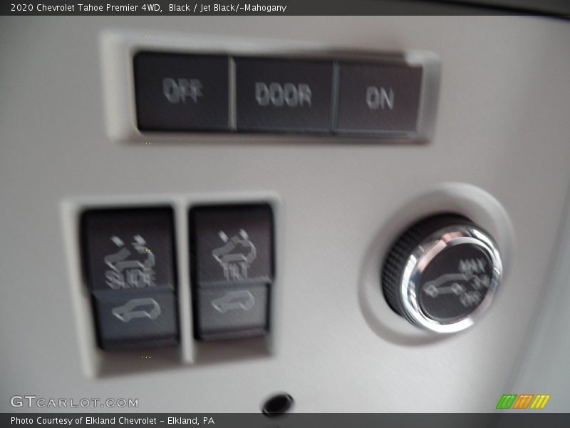 Black / Jet Black/­Mahogany 2020 Chevrolet Tahoe Premier 4WD