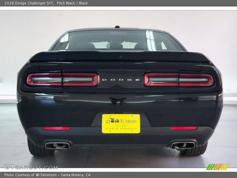 Pitch Black / Black 2018 Dodge Challenger SXT
