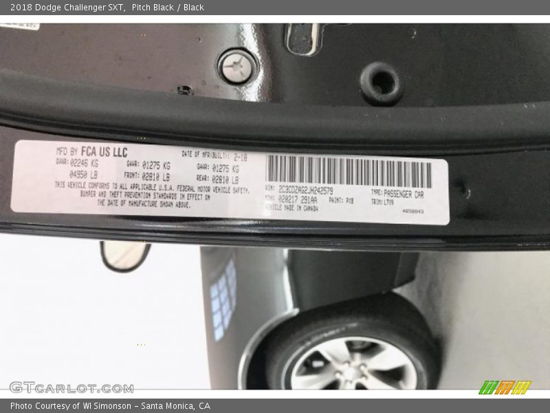 Pitch Black / Black 2018 Dodge Challenger SXT