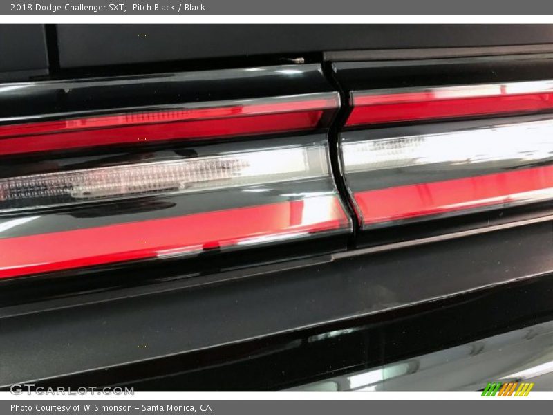 Pitch Black / Black 2018 Dodge Challenger SXT