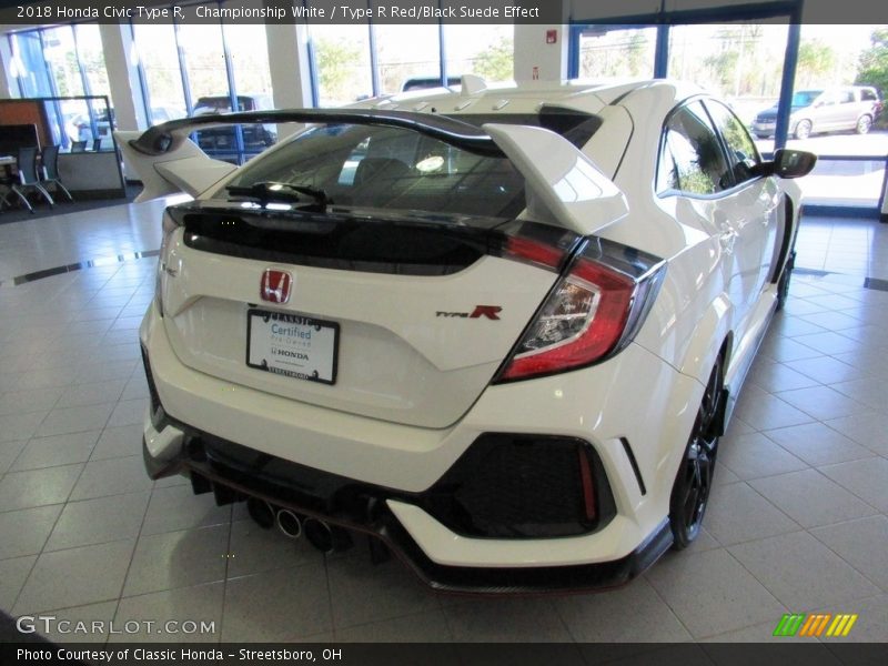Championship White / Type R Red/Black Suede Effect 2018 Honda Civic Type R