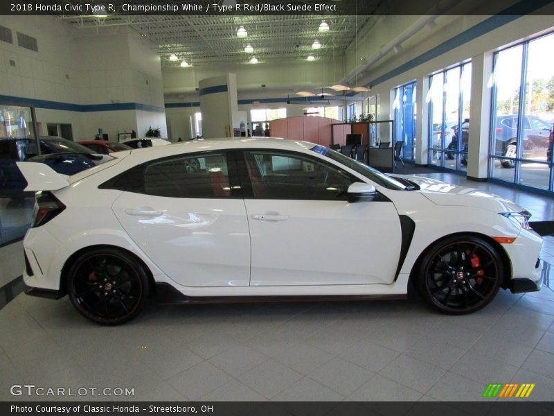 Championship White / Type R Red/Black Suede Effect 2018 Honda Civic Type R