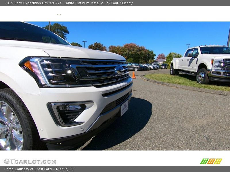 White Platinum Metallic Tri-Coat / Ebony 2019 Ford Expedition Limited 4x4