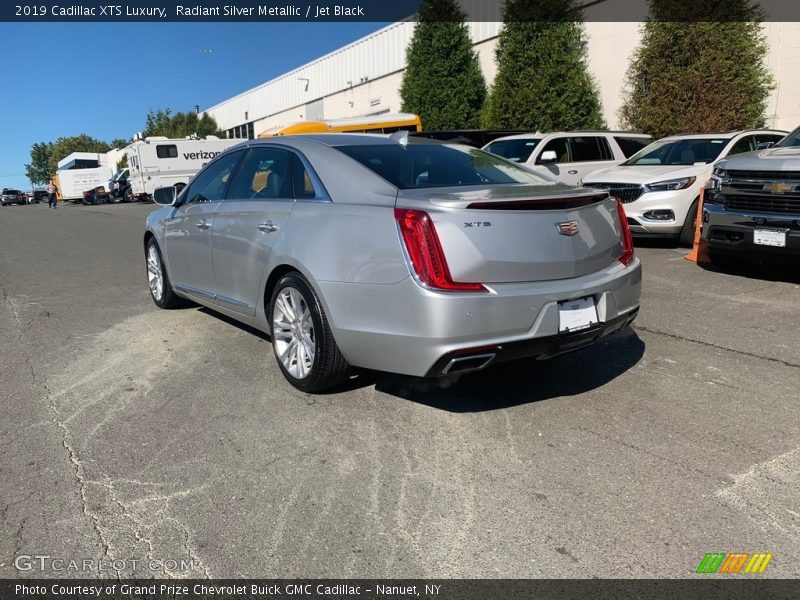 Radiant Silver Metallic / Jet Black 2019 Cadillac XTS Luxury