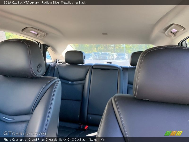 Radiant Silver Metallic / Jet Black 2019 Cadillac XTS Luxury