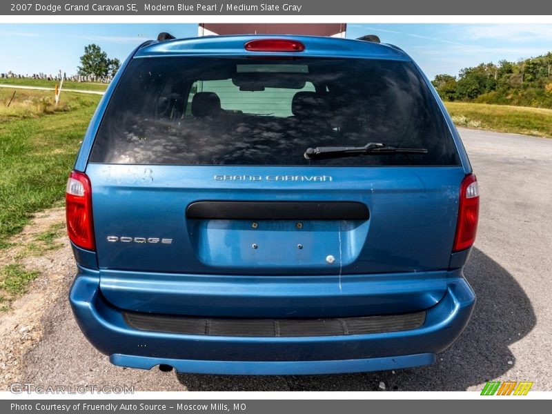 Modern Blue Pearl / Medium Slate Gray 2007 Dodge Grand Caravan SE