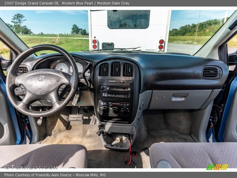 Modern Blue Pearl / Medium Slate Gray 2007 Dodge Grand Caravan SE