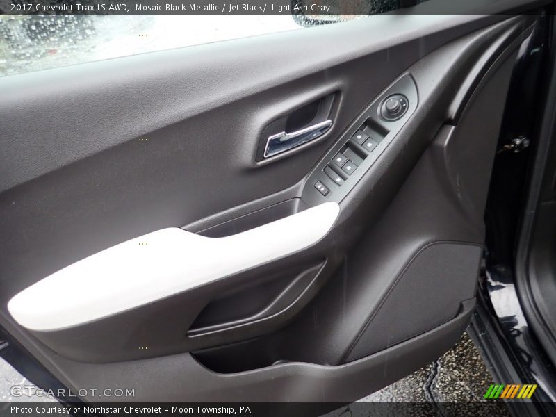 Mosaic Black Metallic / Jet Black/­Light Ash Gray 2017 Chevrolet Trax LS AWD
